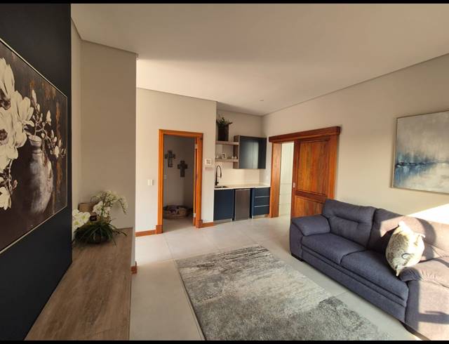4 BEDROOM HOUSE FOR SALE IN HERON BANKS GOLF ESTATE